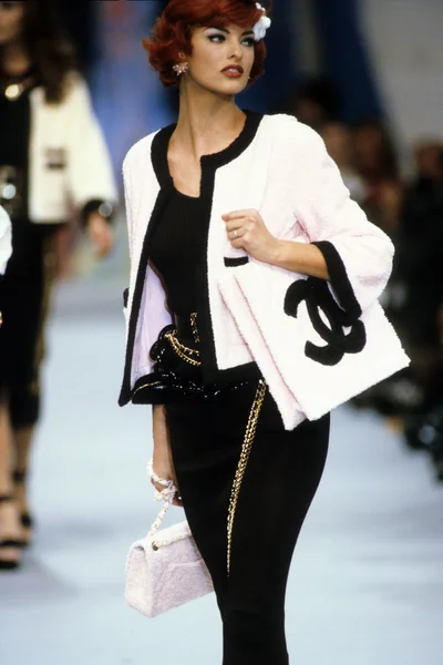 Look 70